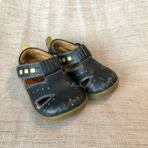 Livi and Luca unisex navy leather sandals